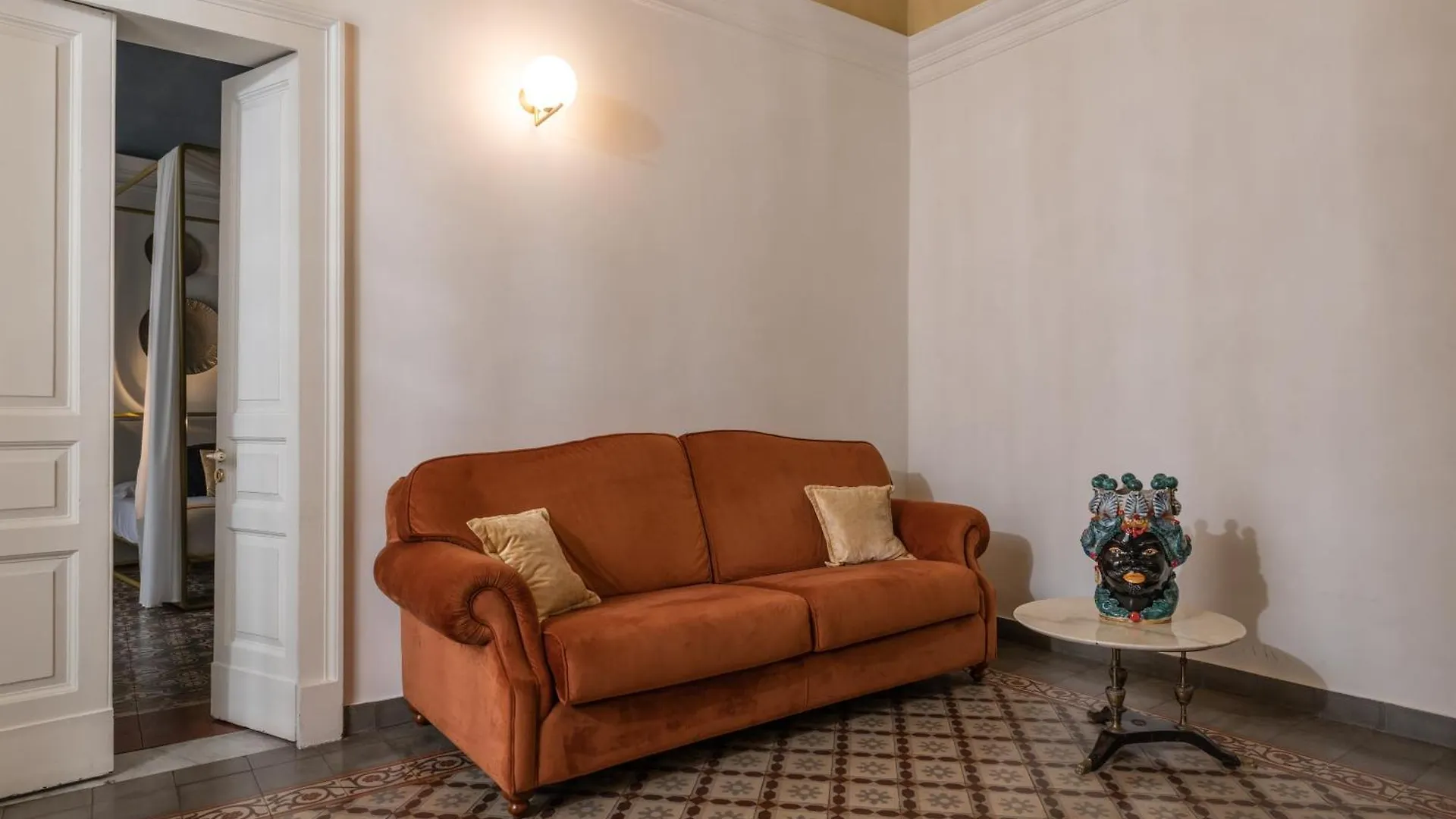 Scene Suites Apartments Aeroporto di Catania Fontana Rossa 0*,